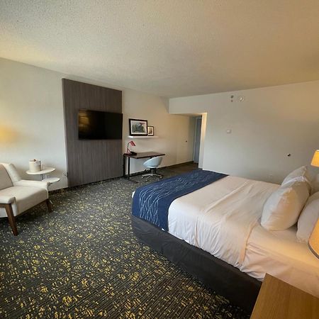 Saint Louis Airport Hotel Woodson Terrace Eksteriør billede