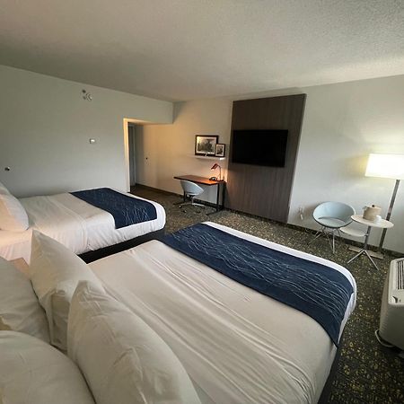 Saint Louis Airport Hotel Woodson Terrace Eksteriør billede