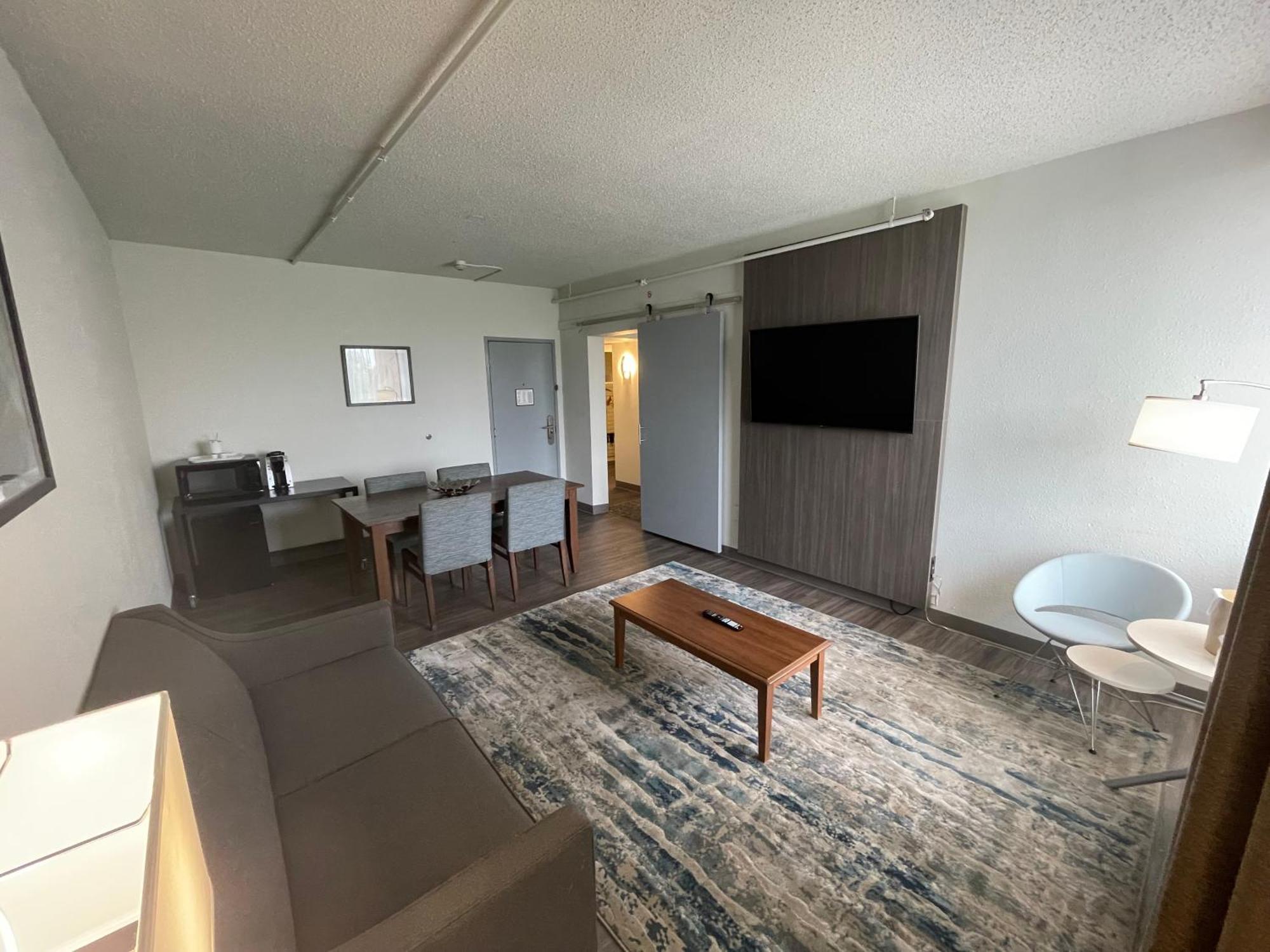 Saint Louis Airport Hotel Woodson Terrace Eksteriør billede