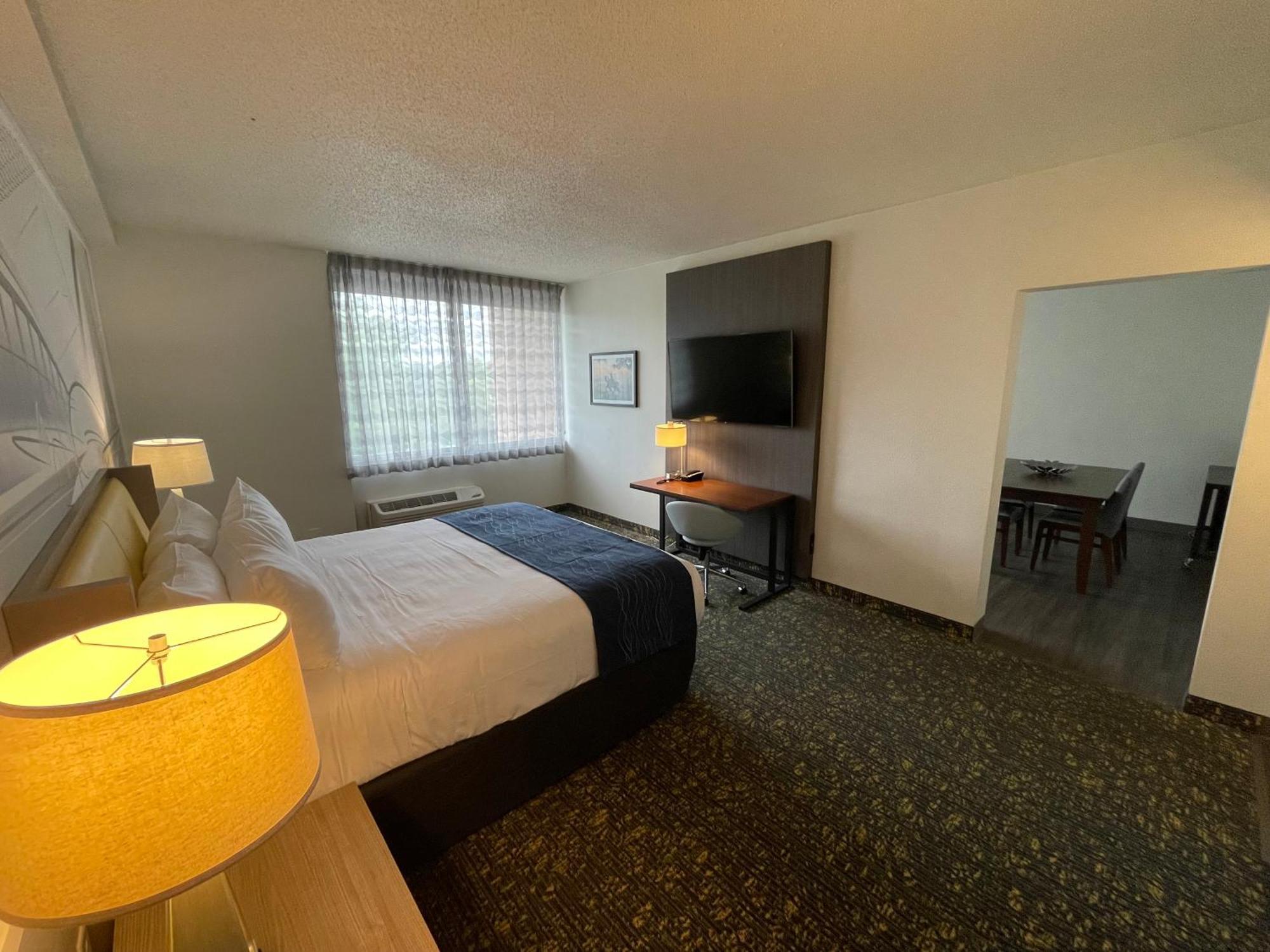 Saint Louis Airport Hotel Woodson Terrace Eksteriør billede