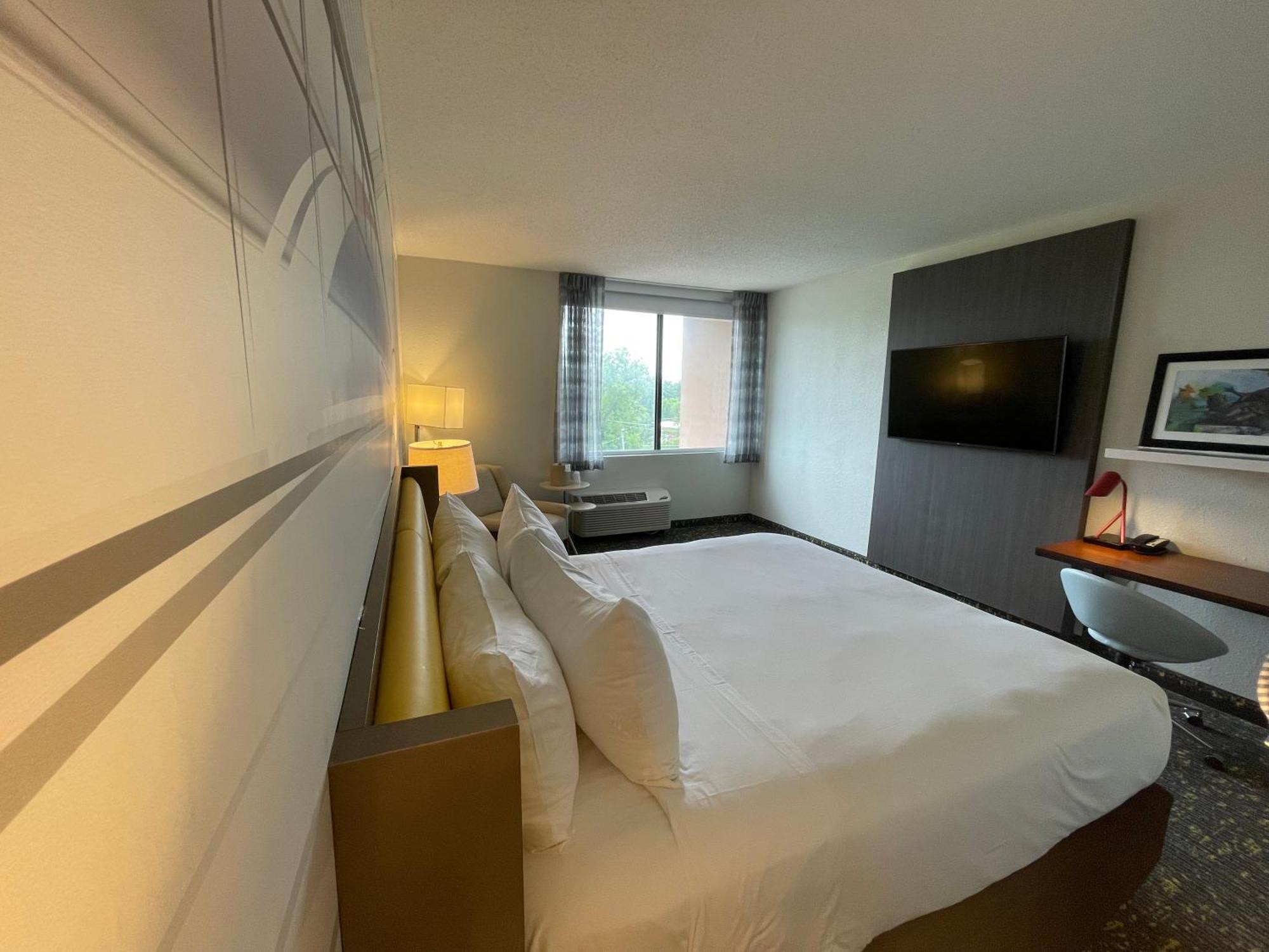 Saint Louis Airport Hotel Woodson Terrace Eksteriør billede
