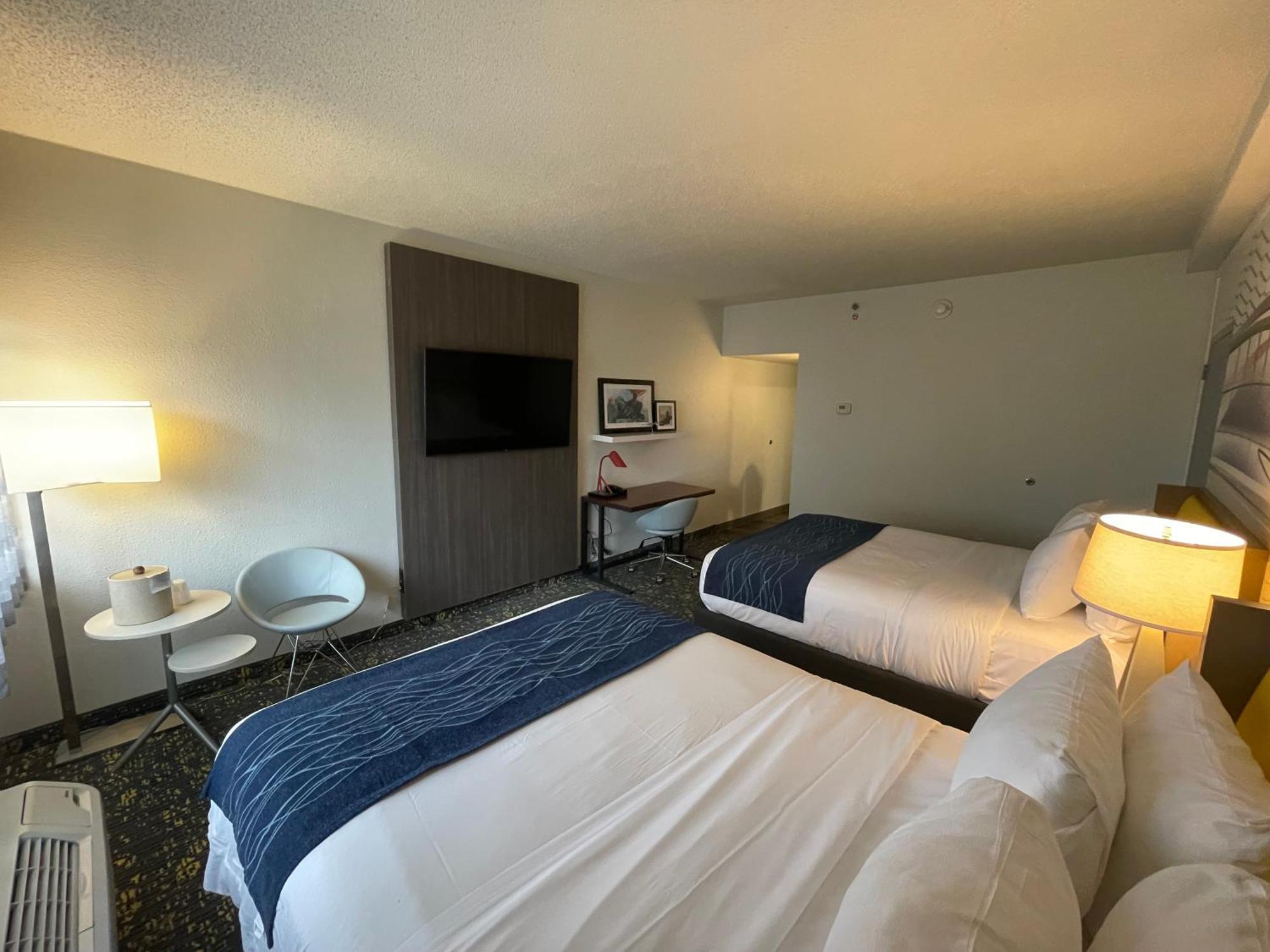 Saint Louis Airport Hotel Woodson Terrace Eksteriør billede
