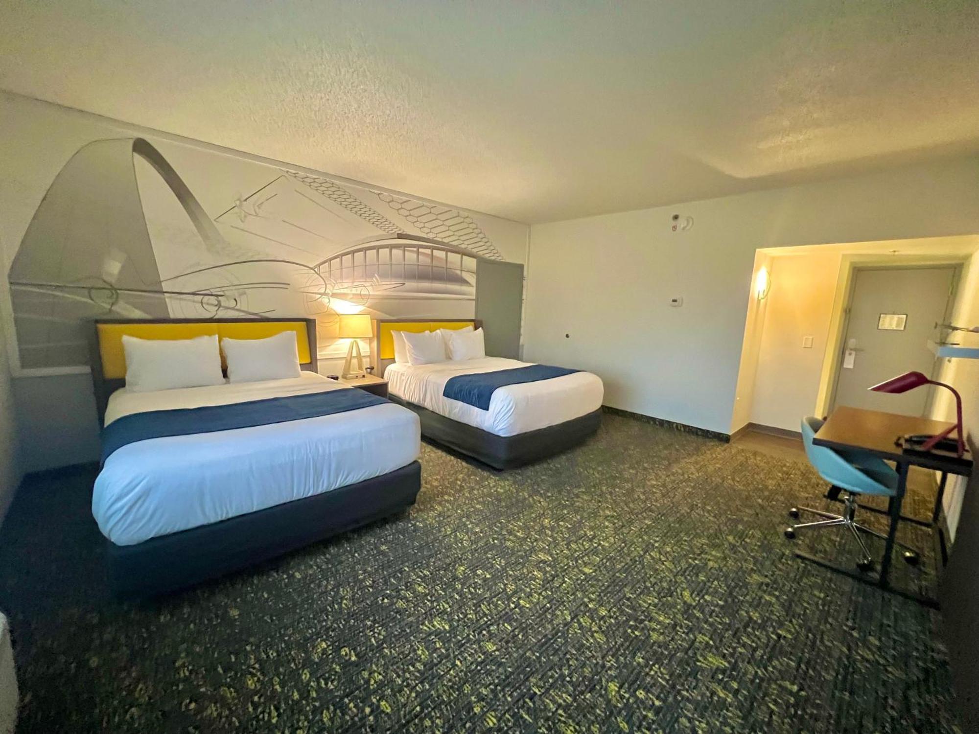 Saint Louis Airport Hotel Woodson Terrace Eksteriør billede