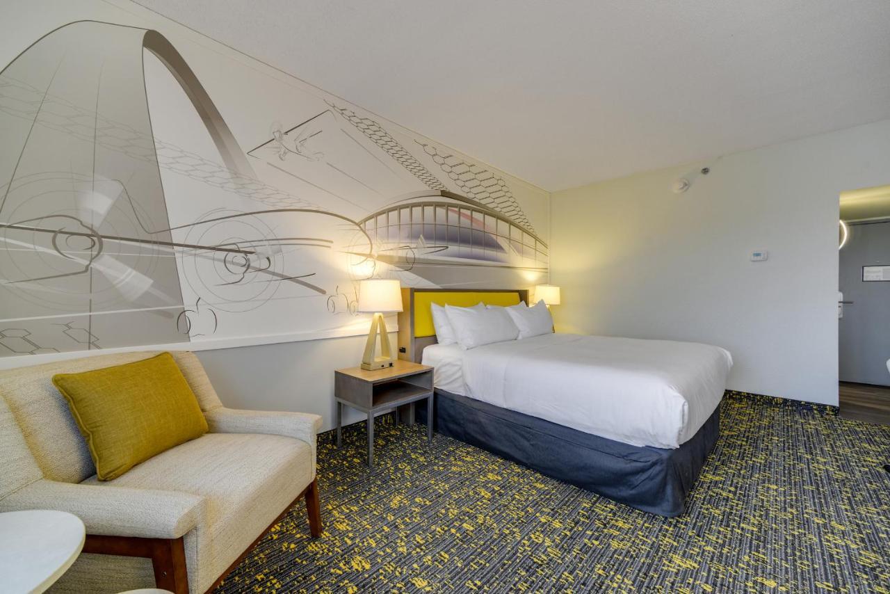 Saint Louis Airport Hotel Woodson Terrace Eksteriør billede